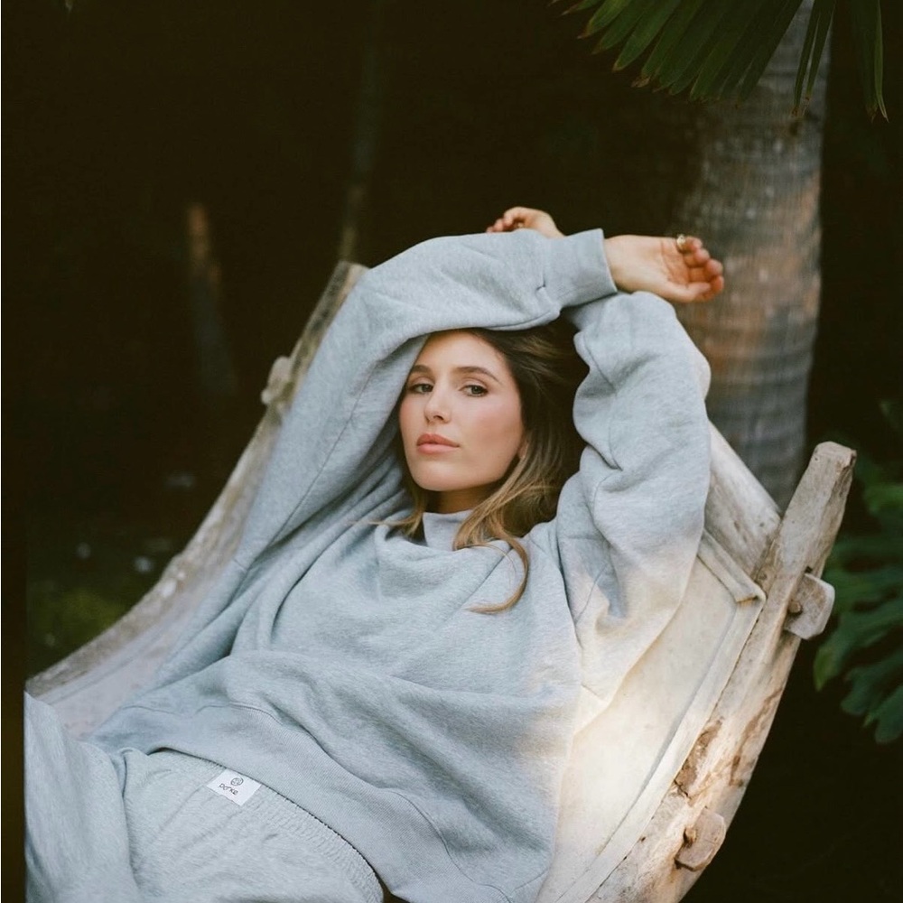 Parke Classic Mockneck Sweatshirt in Charcoal (S/M)
